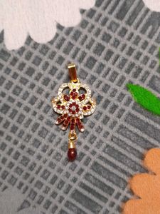 Vintage Gold &amp; Red Pendant