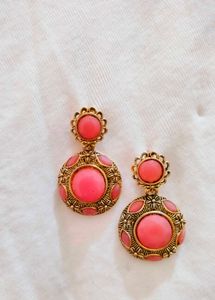 Pink Stone Earrings with Gold Filigree 💎