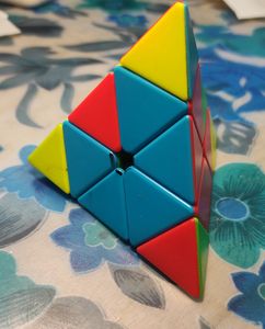 Pyraminx/Triangle Rubik's Cube