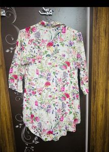 Flower print shirt