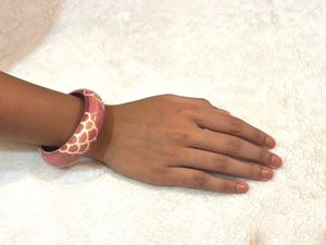 combo of any 2 vintage bangle Set