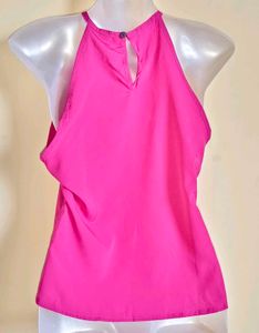 Size S/M 🎁Buy 2 Get 1 Free 🎁Pink Halter Top