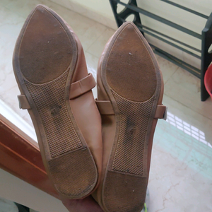 MAX Tan Flats