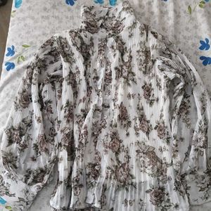 Floral Print Bishop Sleeve Blouse