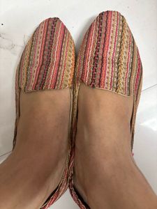 Embroidery Bellies For Fomal Daily Use