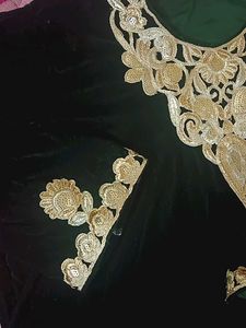 Boutique Stitch Kashmiri Pheran Kurta