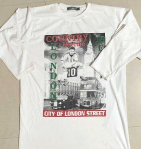 London City T-shirt With Legend Lionel Messi