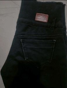 Black Jeans