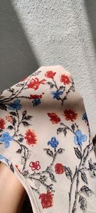 Beige M size Floral Formal Casual women&#39;s top