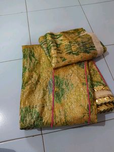 Semi-stitched Lehnga With Unstitched Blouse