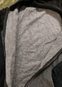 😎Nice Hoodie Black and grey two tones zip up.🤘🏻