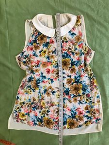 Cute Floral Sleeveless Top Bust 34