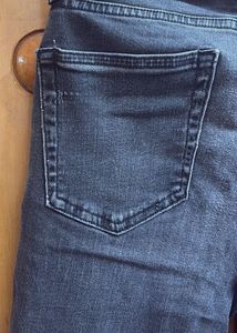 A Knee Length Jeans