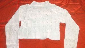 Women Woolen White Top For Winter&#39;s