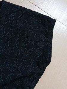 Black Paisley Print Top