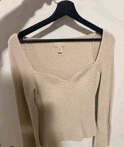 Rib Knit Sweetheart Neck Zara Top