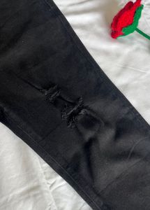 New Black Ripped Jeans