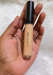 Swiss Beauty Liquid Concealer