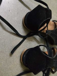 Lace Tie Up Flats
