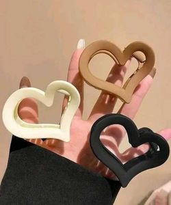Heart Hair Clips 🩷️