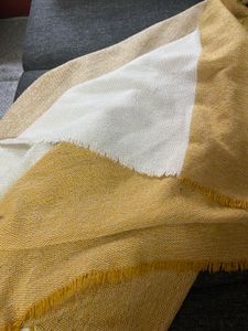 Set Of Bedsheets And Throw