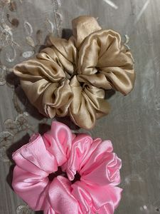 Satin Scrunchie Set