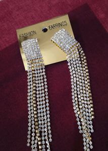 Golde Zerkin Nag Earing