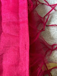 Rani Dupatta With Gold Foil Print And Tassels