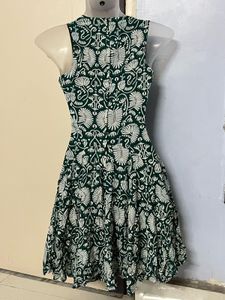 H&amp;M Branded Green Floral Fit &amp; Flare Dress