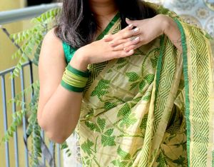Saree With Blouse