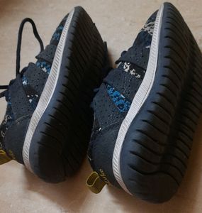 2 Pair Casual Shoes