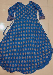 Blue Embroidered kurta