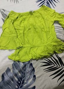 Size S, CROP TOP BRAND Koovs