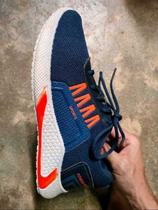 Sports Shoes Size 6