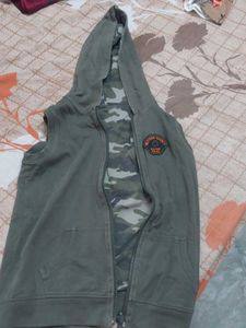 Camo Hoodie Vest