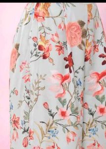 Floral V-Neck Long Sleeve Top