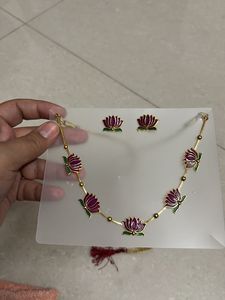 🆕 Violet Lotus Necklace Set