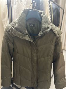 ISSUE Olive Puffer Jacket