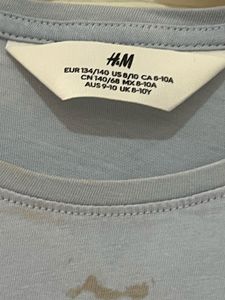 H&amp;M Frozen Elsa T-Shirt