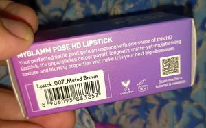New MyGlamm Pose Muted Brown HD Lipstick