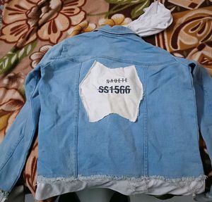 Blue Denim Jacket 🧥