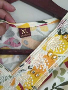 Asthetic Short Kurti
