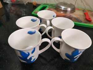 5 Tea ☕ Cups 🍵 Ceramic Made &amp; In Good Condition