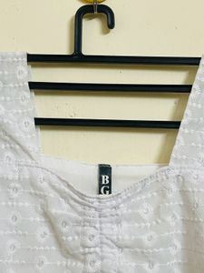 White Eyelet Puff Sleeve Crop Top