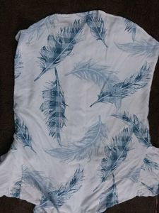 Shirt LIKE New