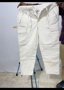 H&amp;M Cargo white