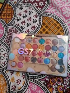 GS7 Eyeshadow Palette