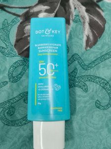 Dot & Key Sunscreen SPF 50