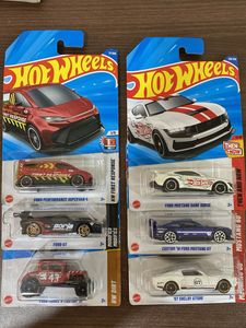 Hot Wheels Ford Collection - 1TH and 5 Mainlines
