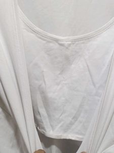 H&amp;M V-Neck T-Shirt